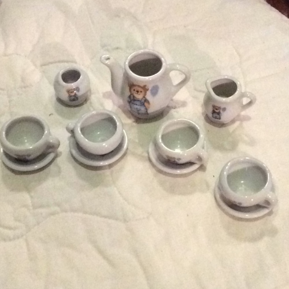 Teddy bear ceramic tea set 11 piece